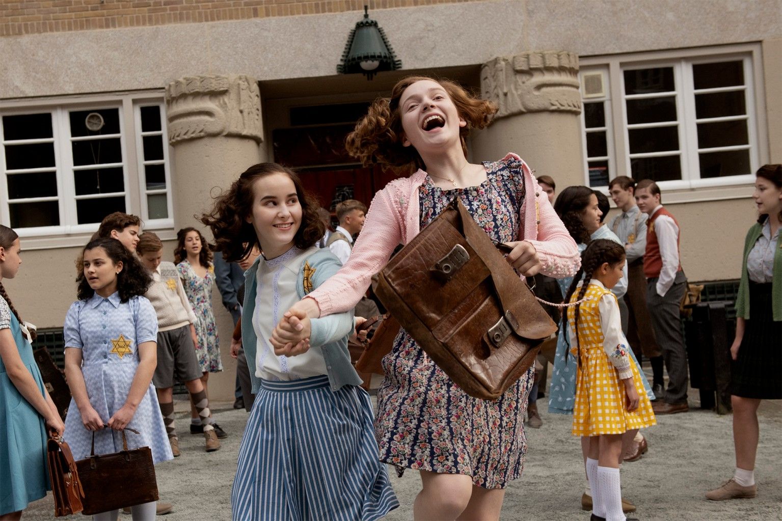 Netflix's My best friend Anne Frank - Who is Hannah Goslar-Pick? Where ...