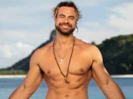 Jonathan Young win Survivor