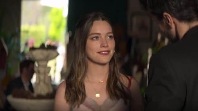 Did Love Quinn (Victoria Pedretti) Leave you