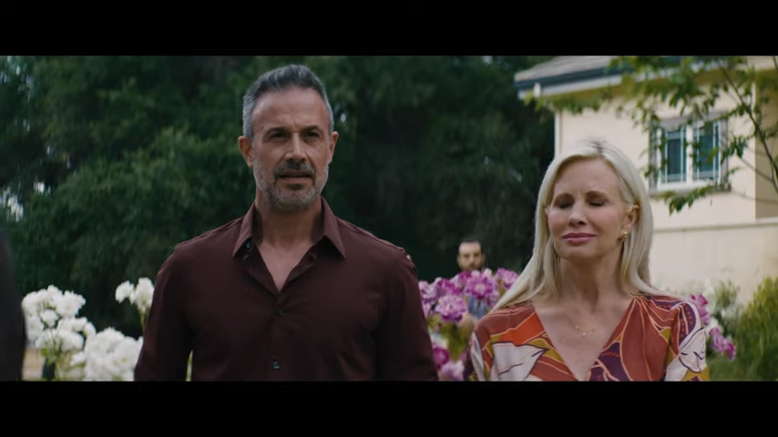 Freddie Prinze Jr. stars as Tom and Tom's wife  Rose played by Monica Potter  